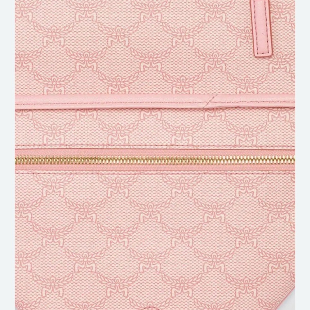 MCM Blush Pink Crossbody Bag Himmel Triangle Pouch in Lauretos - NWT - Picture 5 of 10